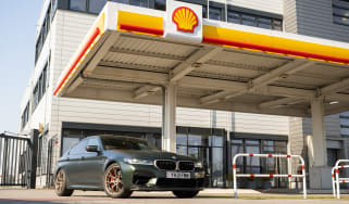 Shell VPower garage